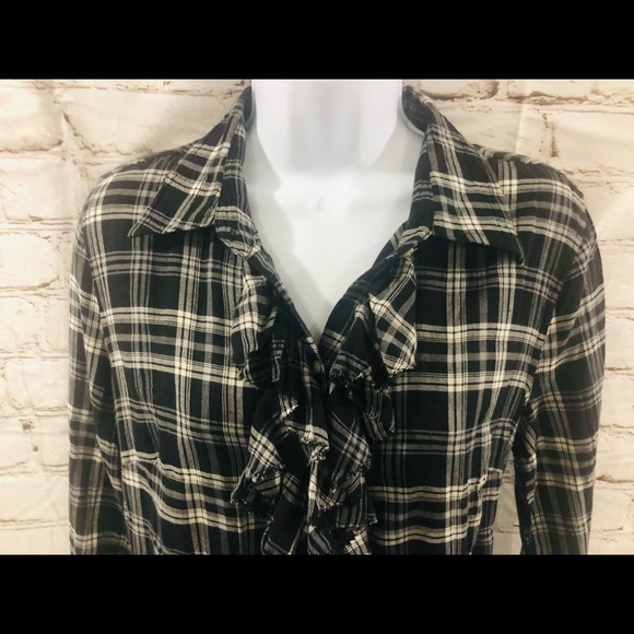 💫EUC💫Converse Button Up Long Sleeves w/ Ruffles - Women Top💫 - Picture 6 of 8